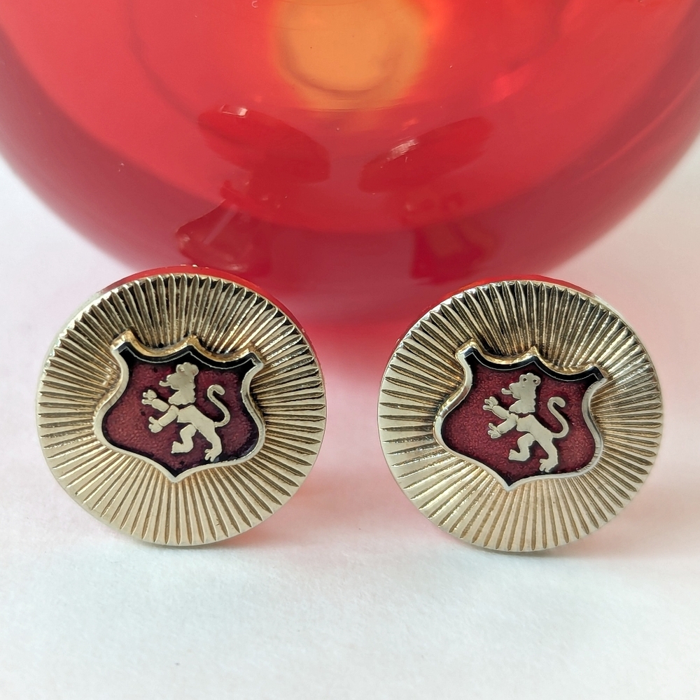 Vtg. Lion Rampant Enamel Clip On Earrings Heraldry Crest Coat of Arms Red Gold